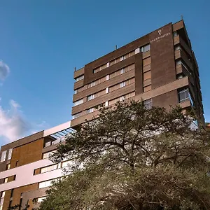 מלון V Grand Hotel, A Member Of Radisson Individuals, מדיין